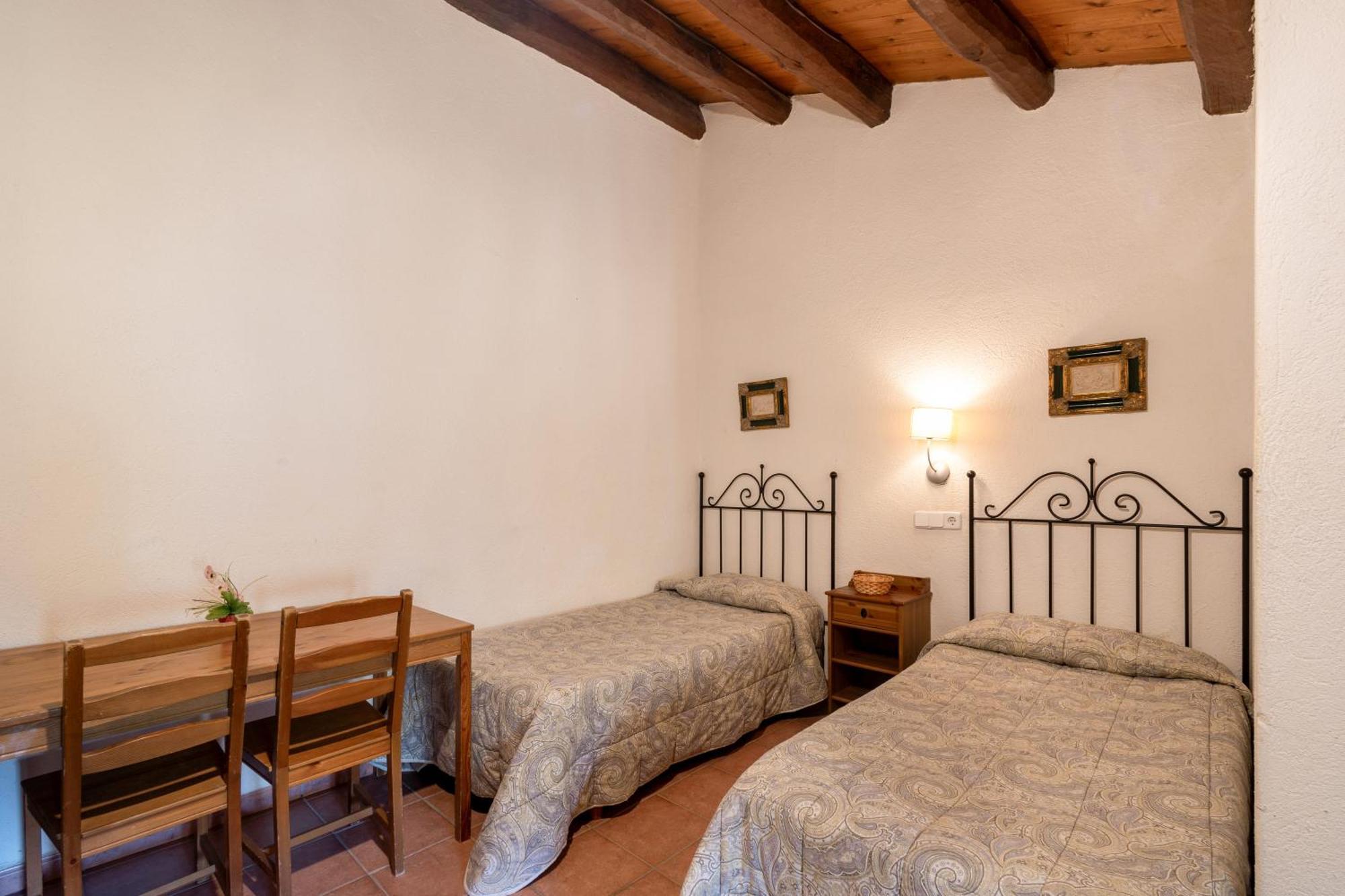 Cal Contra Guest House Gelida ภายนอก รูปภาพ
