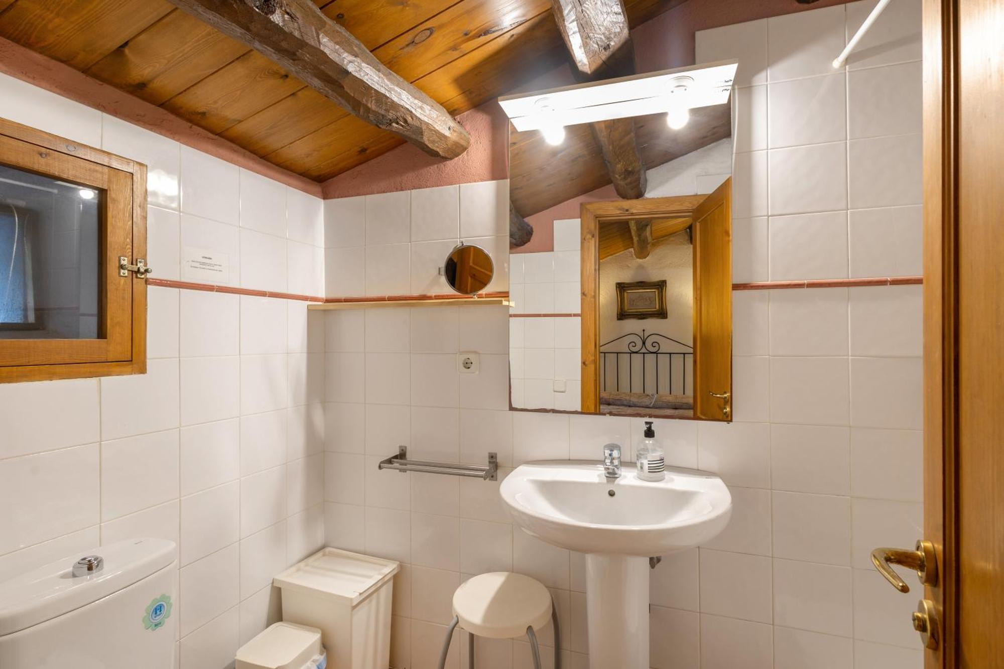Cal Contra Guest House Gelida ภายนอก รูปภาพ